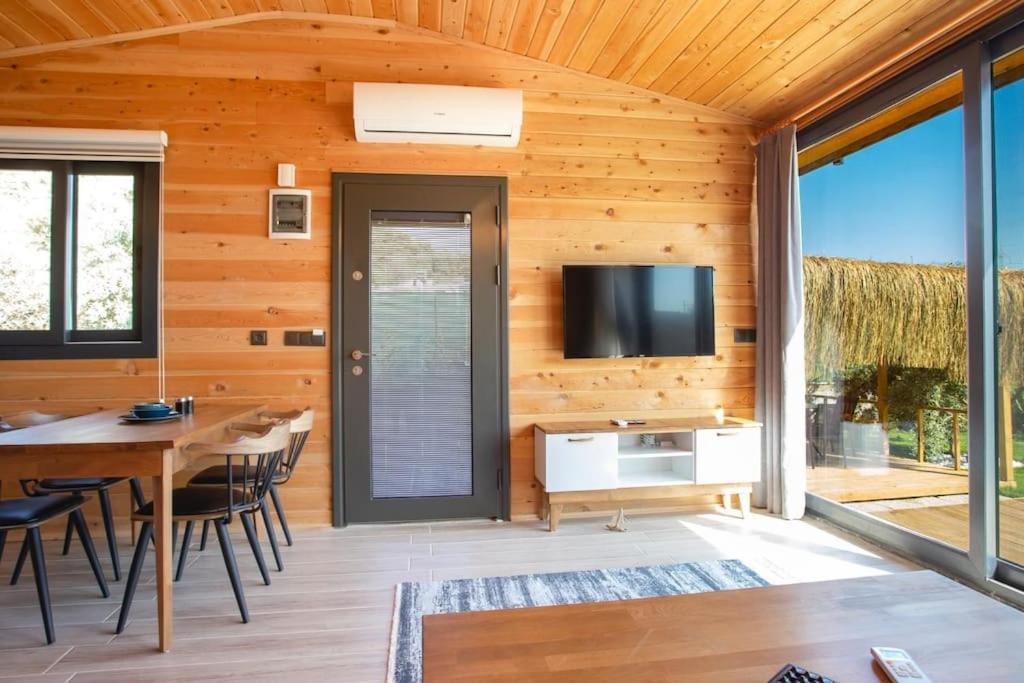 Villa Zeytin Havuzlu Jakuzili Fethiye Exterior photo